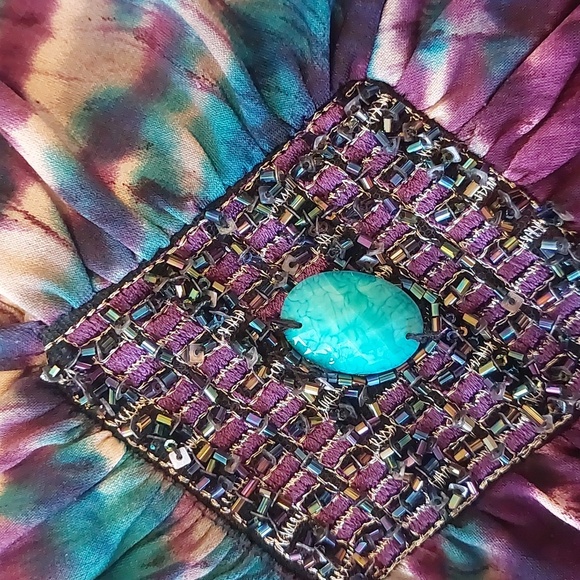 Venus Top - Picture 2 of 7